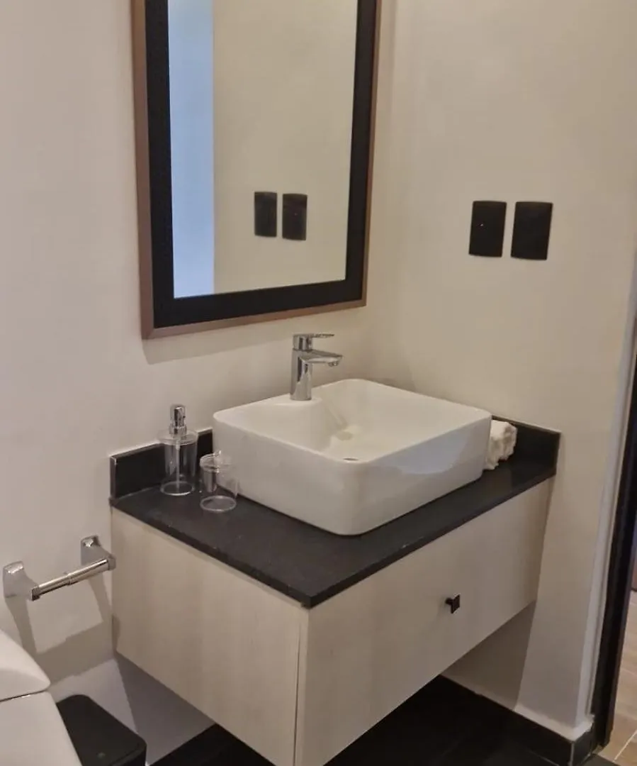 Charming Equipped Studio Near 5Th Avenue Playa del Carmen Apartment