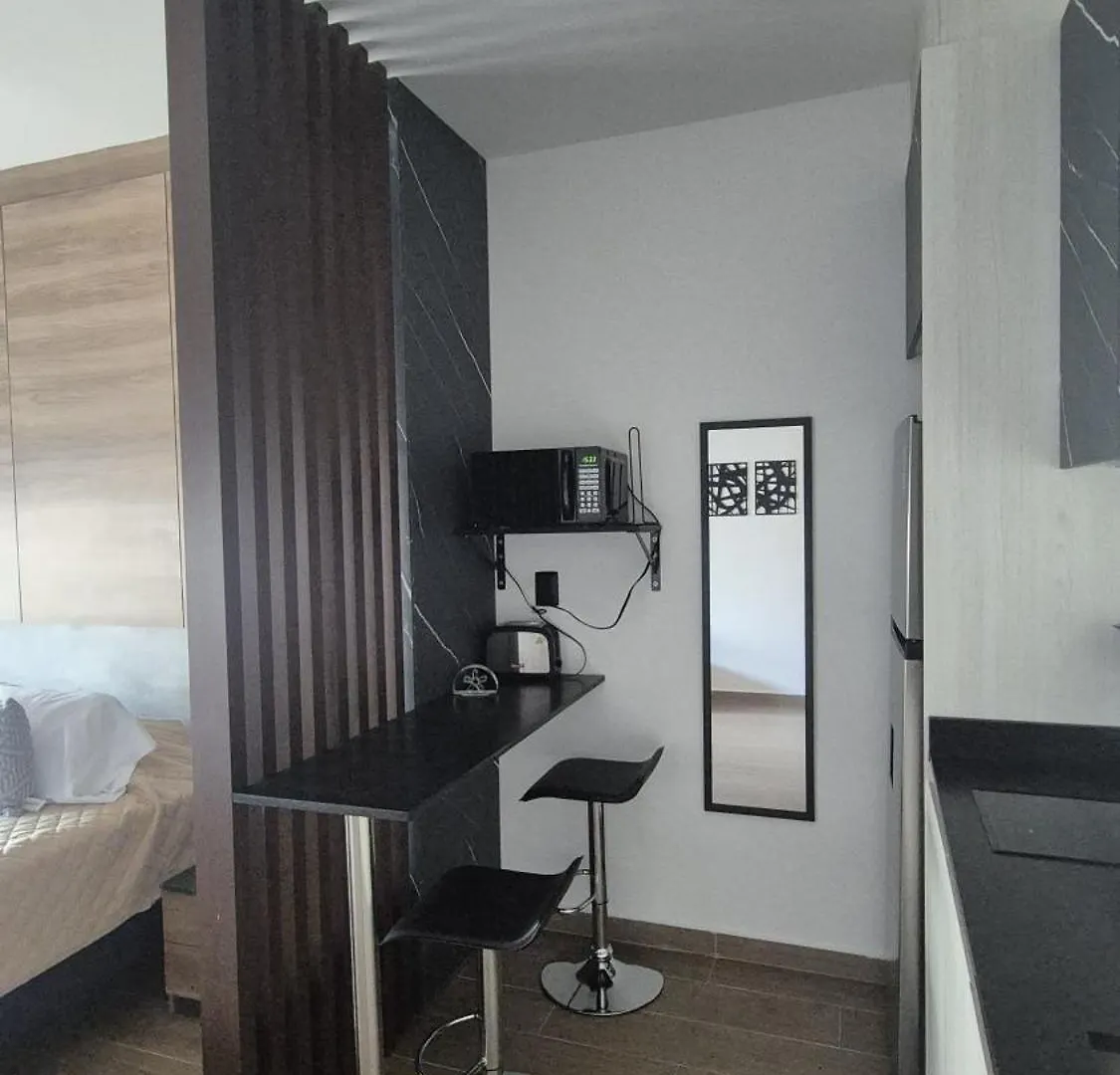 Charming Equipped Studio Near 5Th Avenue Playa del Carmen Apartment